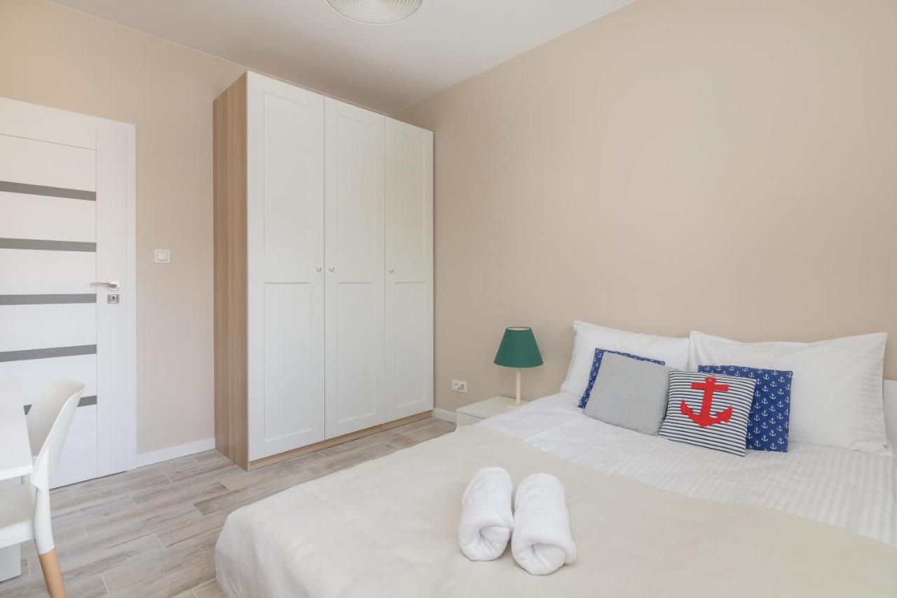 Metro Wilanowska Comfortable Apartment Varsovia Exterior foto